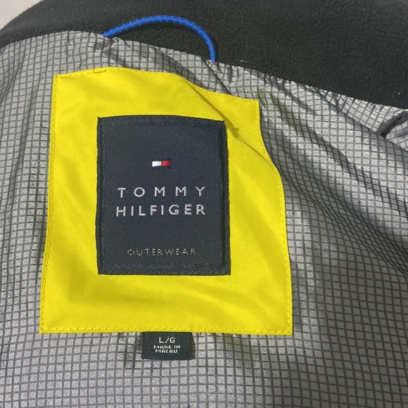 Vintage Tommy Hilfiger Performance Durable Security Function Jacket Men's Size L - Picture 9 of 9